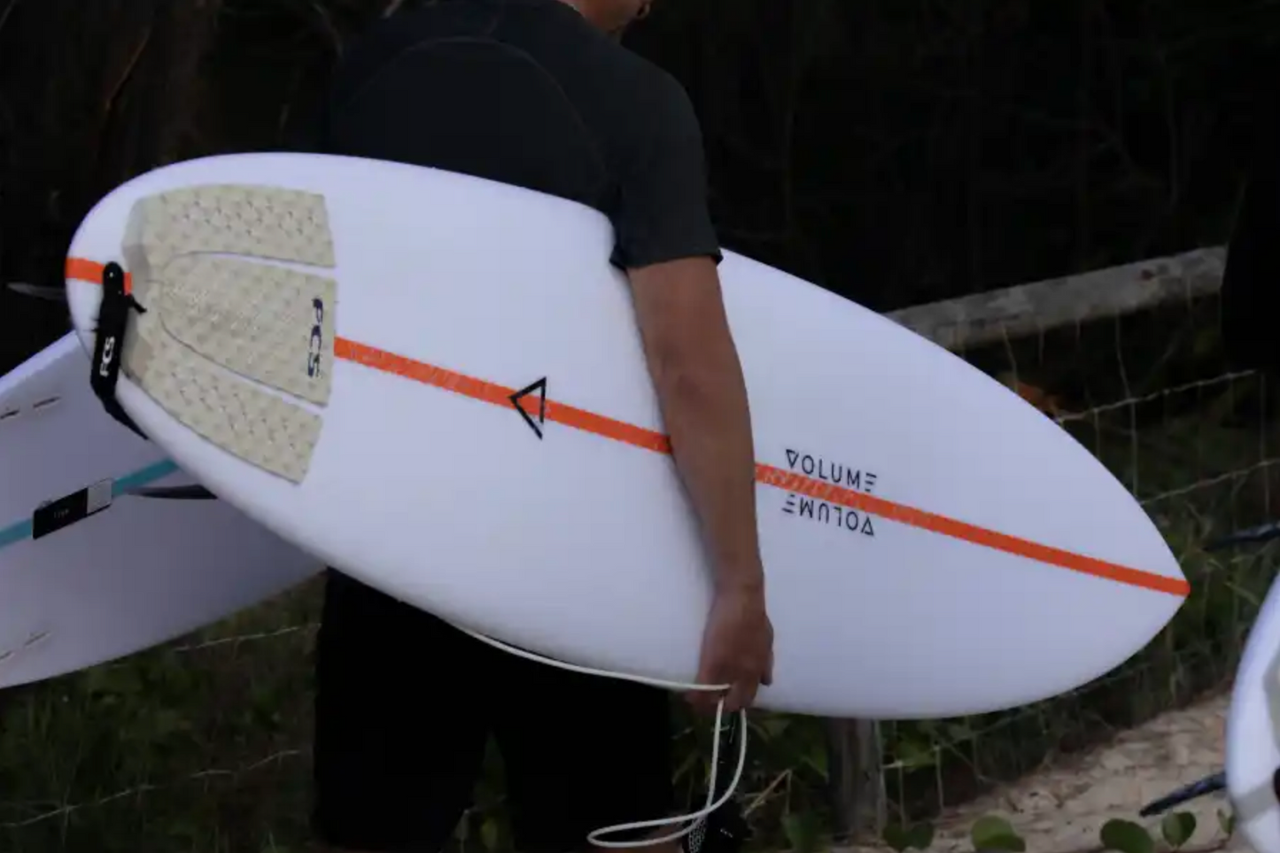 Volume Shapes - Midlength -  CSE (epoxy) - Clear - FCSll (3 fin setup)